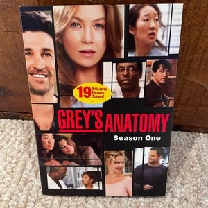 Grey’s Anatomy Season 1 DVD with 19 bonus unaired scenes